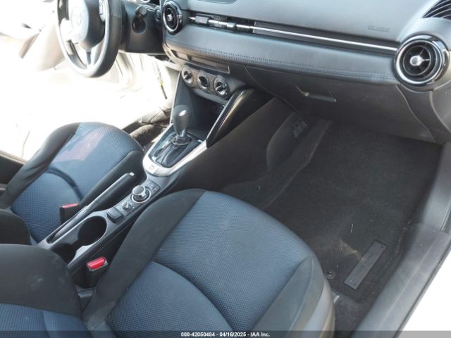 3MYDLBYV0HY157096 Toyota YARIS IA