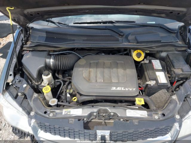 2C4RDGCG4JR206720 Dodge Grand Caravan Sxt