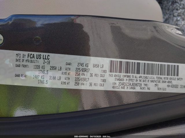 2C4RDGCG4JR206720 Dodge Grand Caravan Sxt