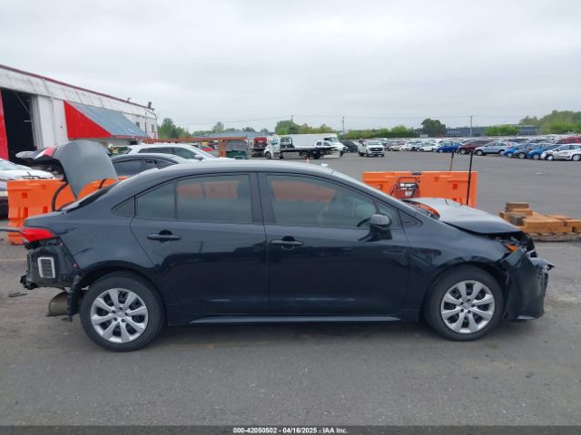 JTDEPRAE4LJ117000 Toyota COROLLA LE