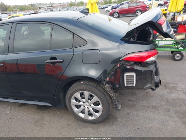 JTDEPRAE4LJ117000 Toyota COROLLA LE