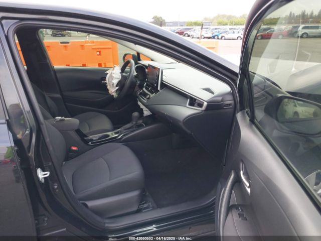 JTDEPRAE4LJ117000 Toyota COROLLA LE