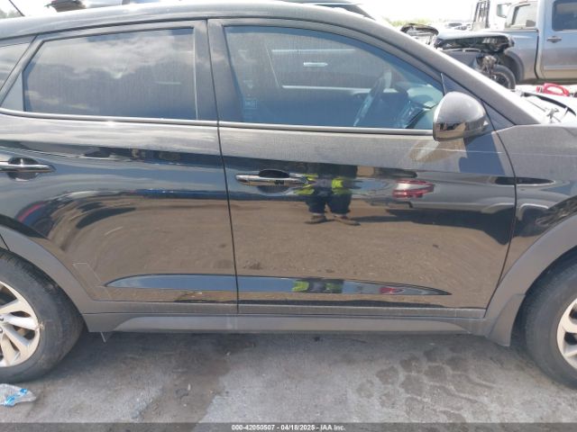 KM8J23A47JU684567 Hyundai TUCSON SE