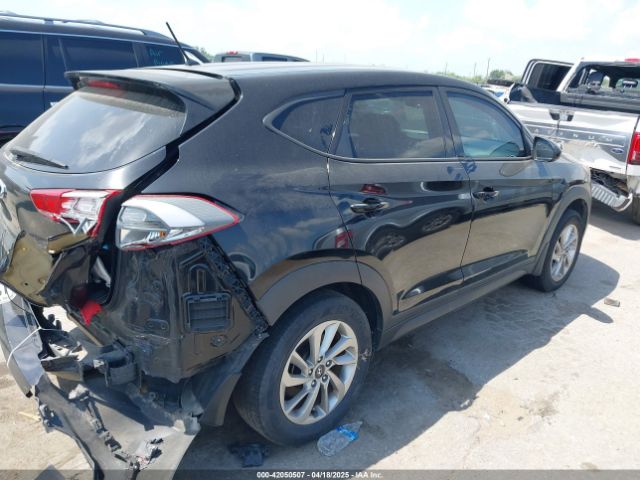 KM8J23A47JU684567 Hyundai TUCSON SE