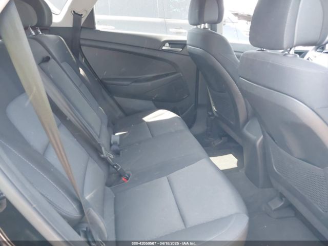 KM8J23A47JU684567 Hyundai TUCSON SE
