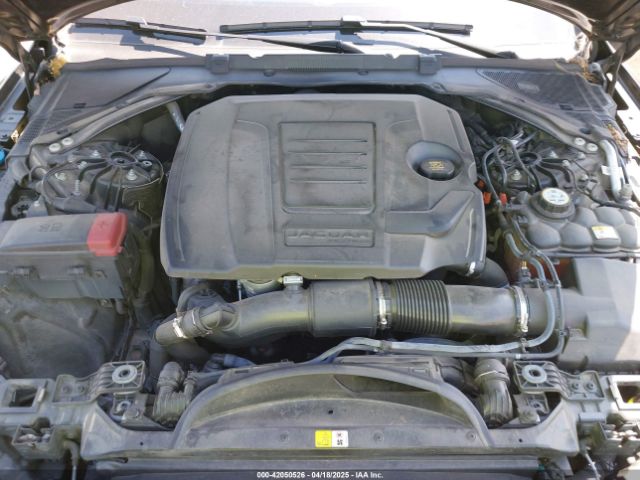 2021 JAGUAR XF SAJBL4GX1MCY88418 Photo 9
