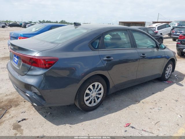 3KPF24AD7RE751372 KIA FORTE LX