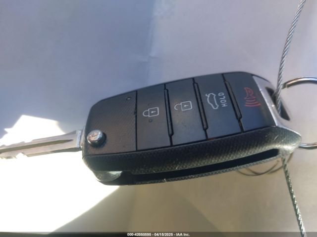 KNAFX4A60G5470216 KIA FORTE LX