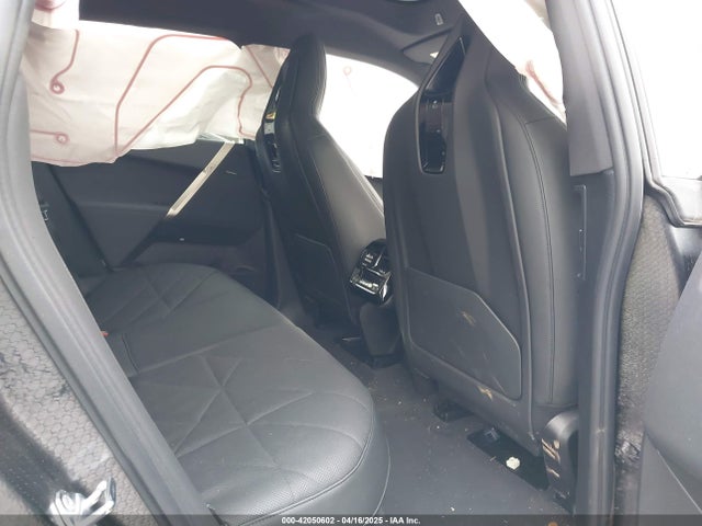 WB523CF04SCT13140 BMW Ix