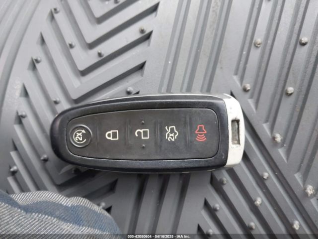 1FMCU9GD0KUC43071 Ford ESCAPE SE
