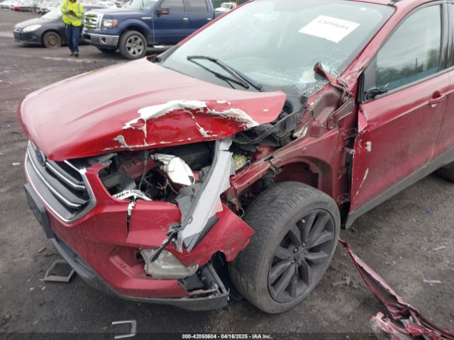 1FMCU9GD0KUC43071 Ford ESCAPE SE