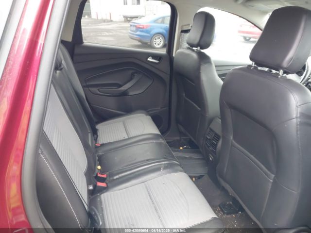 1FMCU9GD0KUC43071 Ford ESCAPE SE