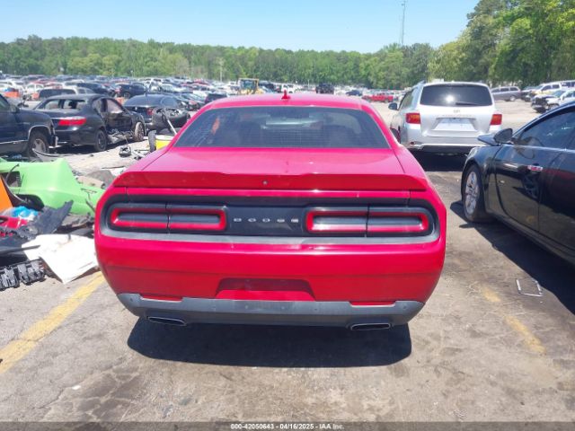 2C3CDZBG8FH761643 Dodge Challenger Sxt Plus