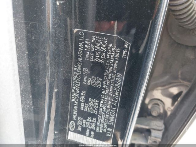 5NMJACAE2NH086819 Hyundai TUCSON SE
