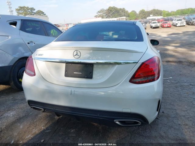 55SWF4JB1HU222011 Mercedes-Benz C 300 Luxury/sport