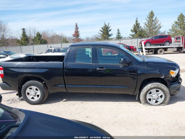 5TFUM5F13HX070078 Toyota Tundra Sr 4.6l V8