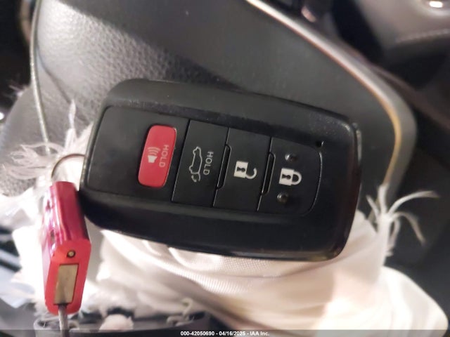 5TDGZRBH7NS562428 Toyota Highlander Xle