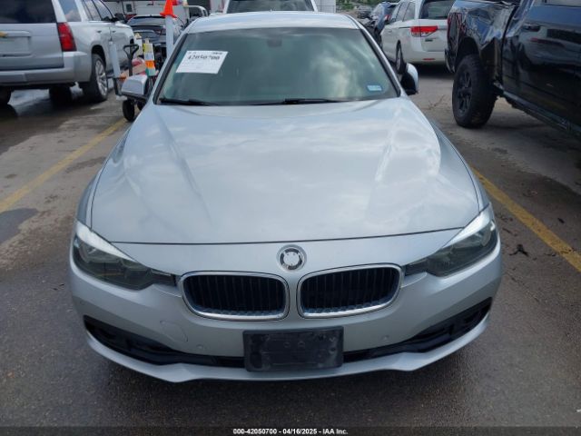 WBA8E1G31HNU16631 BMW 320i
