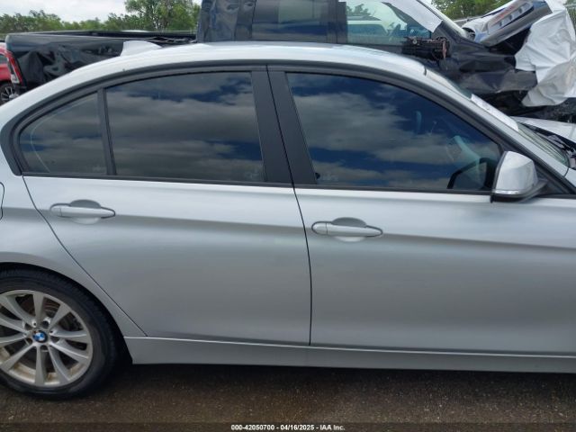 WBA8E1G31HNU16631 BMW 320i