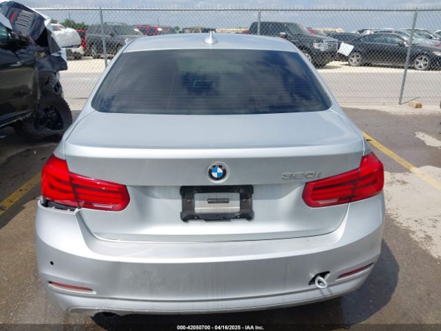 WBA8E1G31HNU16631 BMW 320i