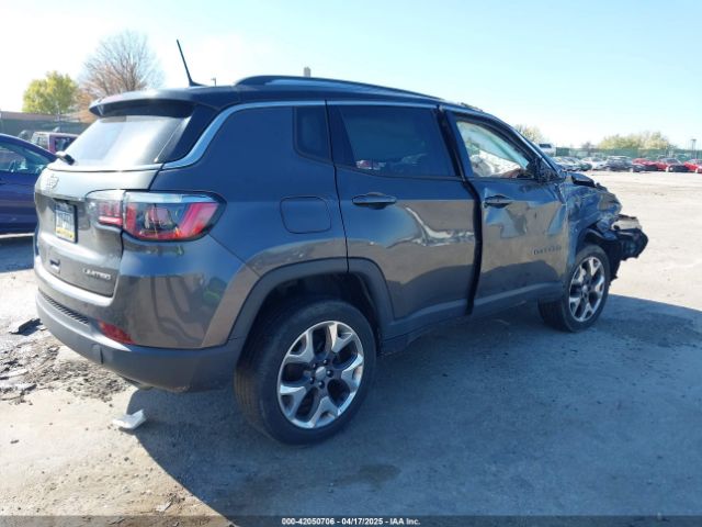 3C4NJDCB7JT355064 Jeep Compass Limited 4x4