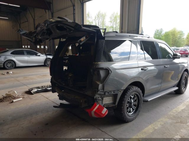 1FMJU1JT7JEA22830 Ford Expedition Xlt