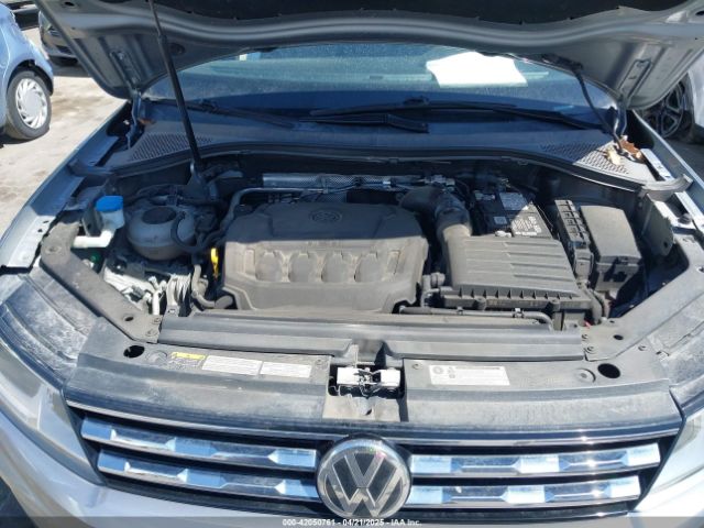 3VV2B7AX8LM020992 Volkswagen Tiguan 2.0t Se/2.0t Se R-line Black/2.0t Sel