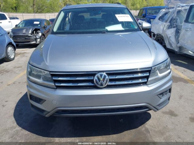 3VV2B7AX8LM020992 Volkswagen Tiguan 2.0t Se/2.0t Se R-line Black/2.0t Sel