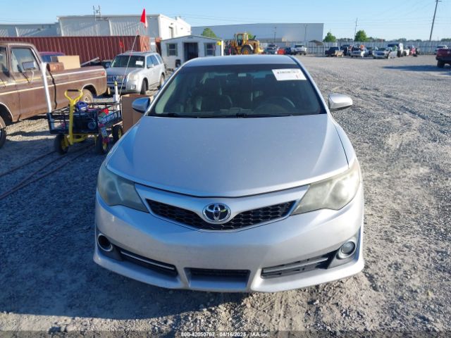 4T1BF1FK9EU452840 Toyota CAMRY SE