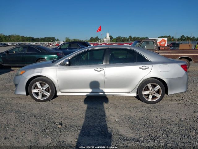 4T1BF1FK9EU452840 Toyota CAMRY SE