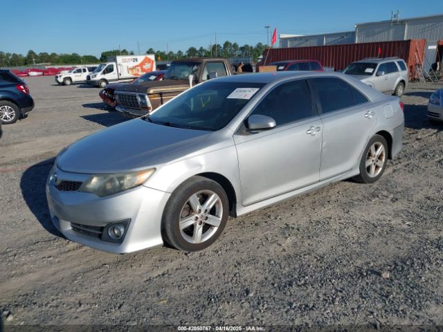 4T1BF1FK9EU452840 Toyota CAMRY SE