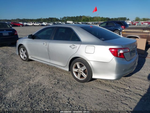 4T1BF1FK9EU452840 Toyota CAMRY SE