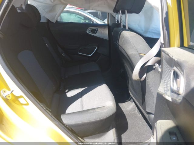 KNDJ23AU8L7077244 KIA SOUL LX