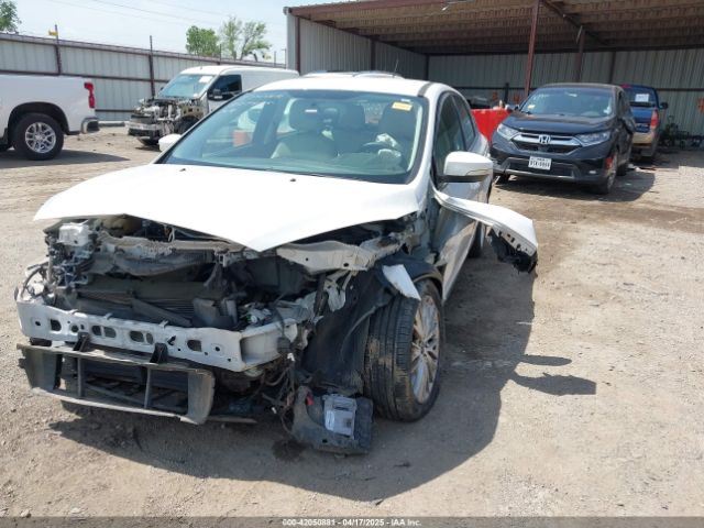 1FADP3N28GL222941 Ford Focus Titanium