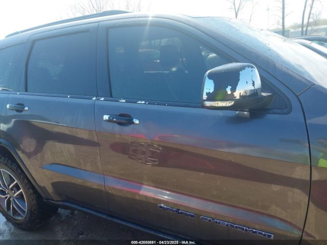 1C4RJEBG1KC603570 Jeep Grand Cherokee Limited 4x2