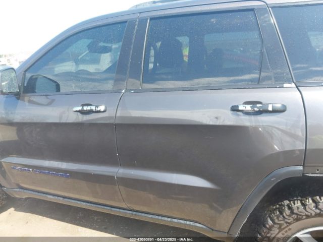 1C4RJEBG1KC603570 Jeep Grand Cherokee Limited 4x2