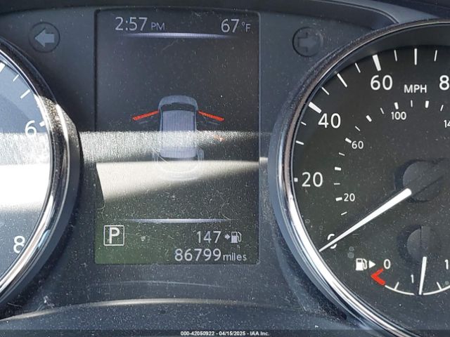 JN1BJ1CR1JW253853 Nissan Rogue Sport Sv