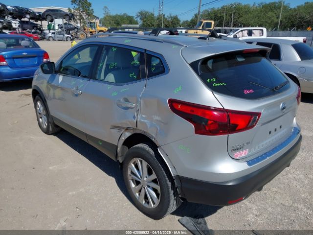 JN1BJ1CR1JW253853 Nissan Rogue Sport Sv