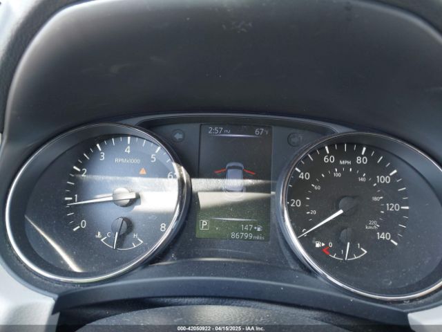JN1BJ1CR1JW253853 Nissan Rogue Sport Sv
