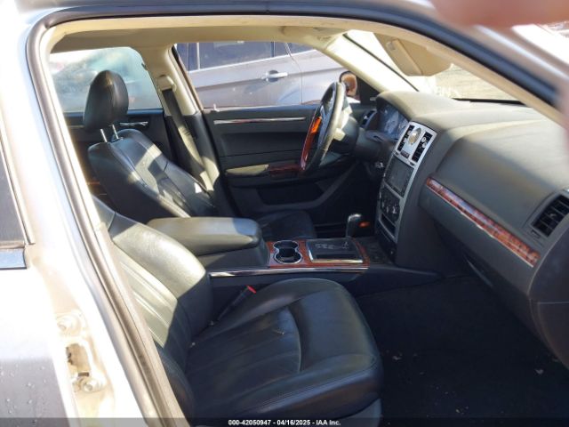 2010 CHRYSLER 300C 2C3CA6CT4AH114698 Photo 4