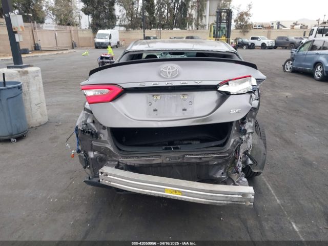 4T1B11HK0JU602453 Toyota CAMRY SE