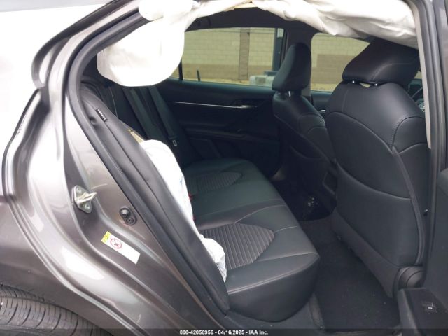 4T1B11HK0JU602453 Toyota CAMRY SE