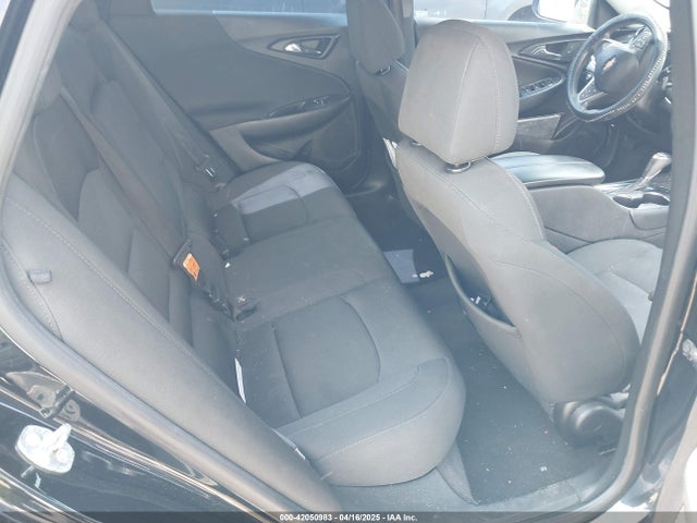 1G1ZE5ST7HF125883 Chevrolet MALIBU 1LT
