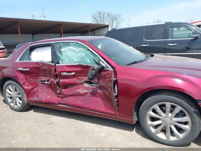 2C3CCAKG3KH586622 Chrysler 300 Limited Awd