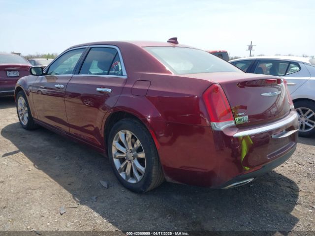 2019 CHRYSLER 300 2C3CCAKG3KH586622 Photo 2