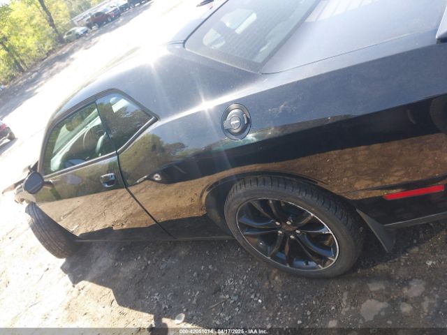 2C3CDZAG1HH501623 Dodge Challenger Sxt Plus