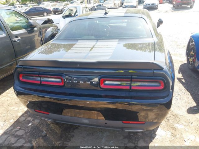 2C3CDZAG1HH501623 Dodge Challenger Sxt Plus