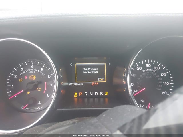 Ford 5.0l 4v premium fuel 2017 1FA6P8CF3H5345094 Image 7