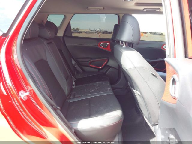 KNDJ53AU6R7221969 KIA Soul Gt-line