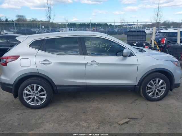 JN1BJ1CV3LW252848 Nissan Rogue Sport S Fwd Xtronic Cvt